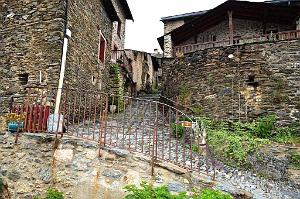 2018 07 14 AU 21 UNE BALADE AU VILLAGE MEDIEVAL D EVOL - PYRENEES ORIENTALES (14)